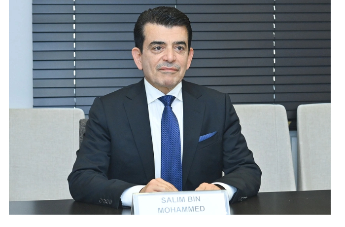 gendirektor-isesko-pozdravil-ilkhama-alieva-s-prisuzhdeniem-premii-zaida-za-chelovecheskoe-bratstvo