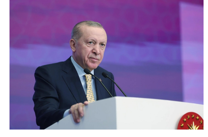 erdogan-prokommentiroval-draku-deputatov-v-parlamente