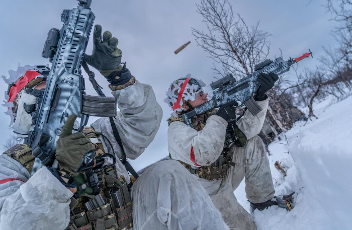 nato-privetstvovalo-nachalo-voennoy-operatsii-arkticheskiy-strazh