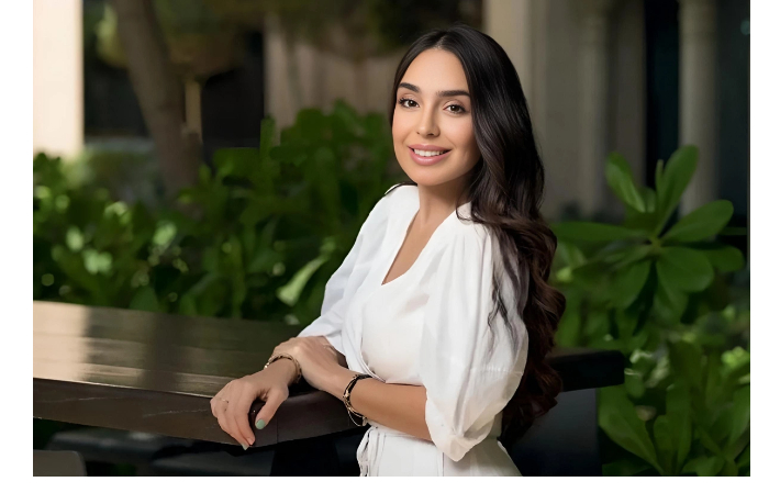 leyla-alieva-podelilas-publikatsiey-s-vystavki-sinkhronizatsiya