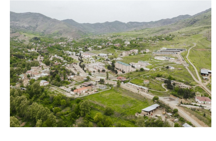 v-gorod-khodzhaly-poselki-gadrut-i-gyrmyzy-bazar-vozvrashchayutsya-yeshche-60-semey