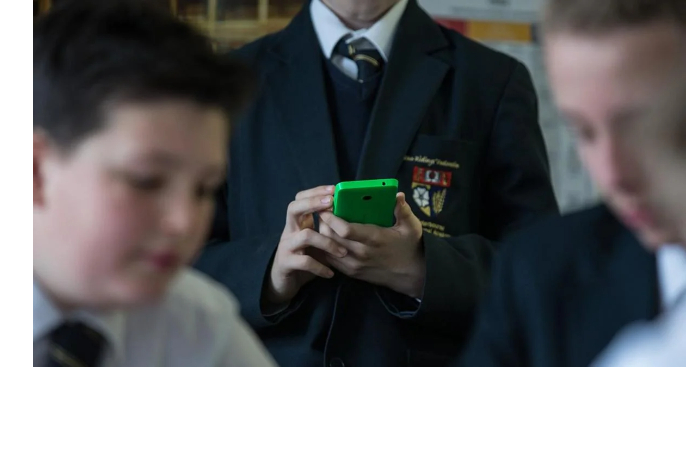 detyam-v-britanii-mogut-zapretit-sotsseti-v-etom-godu