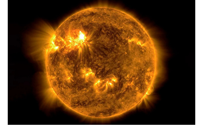 na-solntse-proizoshla-silnaya-vspyshka