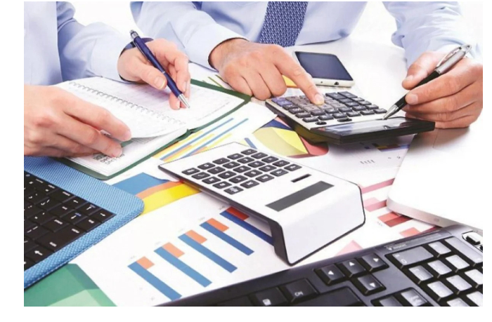 prezident-utverdil-popravki-v-zakonodatelstvo-po-elektronnoy-torgovle