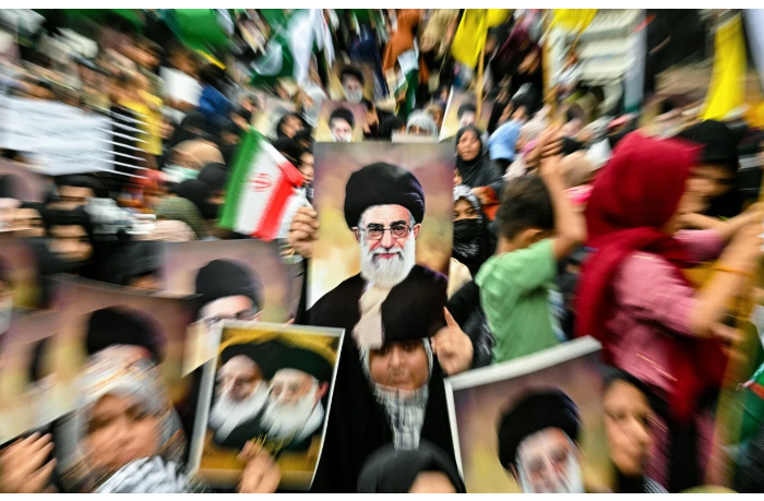 stavka-na-padenie-iranskogo-rezhima