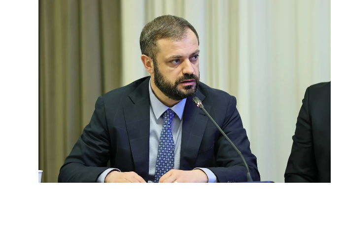 papoyan-benzin-iz-azerbaydzhana-raskupaetsya-v-armenii-ochen-bystro