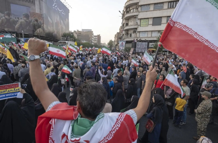 iranskie-vlasti-prigrozili-studentam