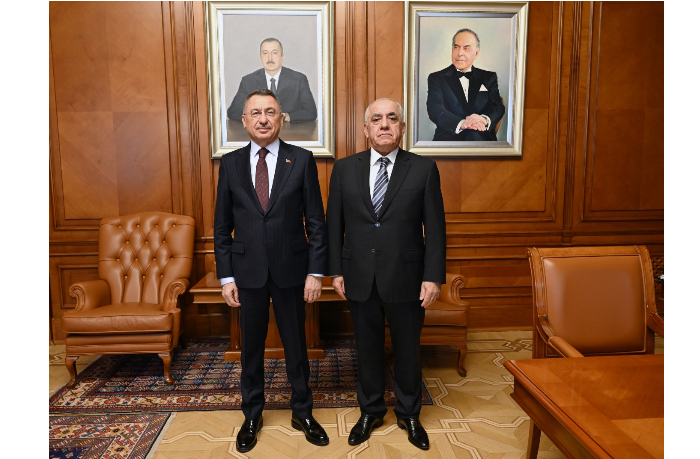 ali-asadov-provel-obsuzhdeniya-s-predsedatelem-komiteta-po-vneshnim-svyazyam-vnst-foto