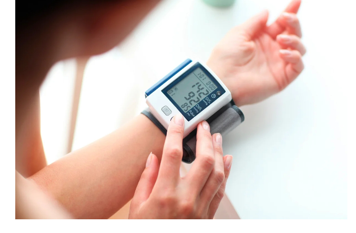 vrach-rasskazala-kak-bystro-normalizovat-davlenie-bez-lekarstv