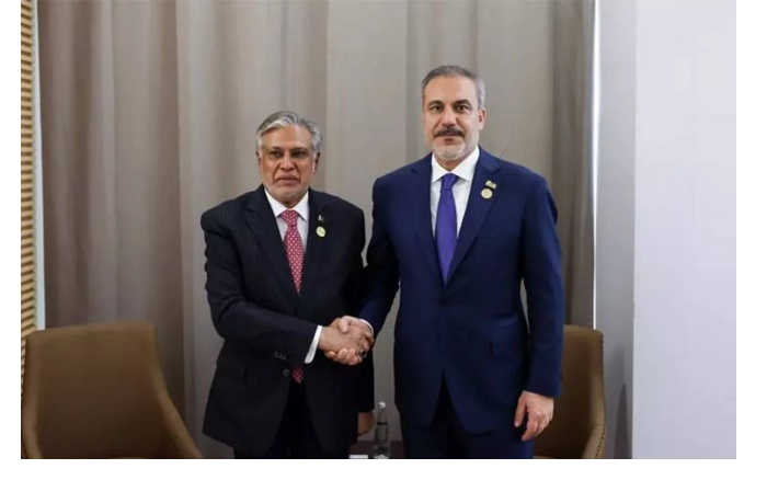 khakan-fidan-i-iskhak-dar-obsudili-eskalatsiyu-mezhdu-pakistanom-i-afganistanom