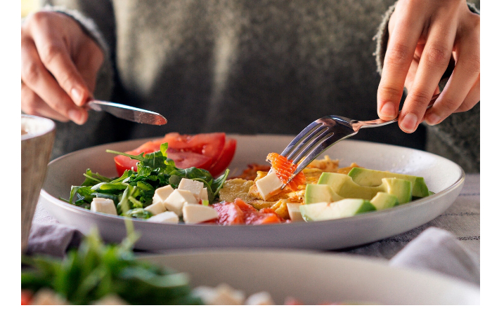 vrach-gastroenterolog-predosteregla-ot-odnoy-oshibki-sovershaemoy-za-zavtrakom