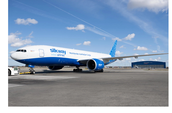 silk-way-west-airlines-poluchila-chetvertyy-gruzovoy-samolet-boeing-777f-v-ramkakh-programmy-obnovleniya-flota