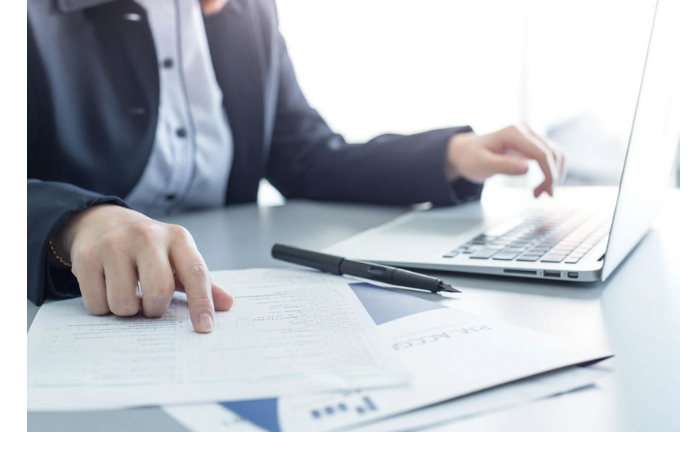 tsba-k-kontsu-20262027-godov-ozhidaetsya-profitsit-scheta-tekushchikh-operatsiy