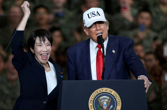 donald-tramp-podderzhal-premer-ministra-yaponii