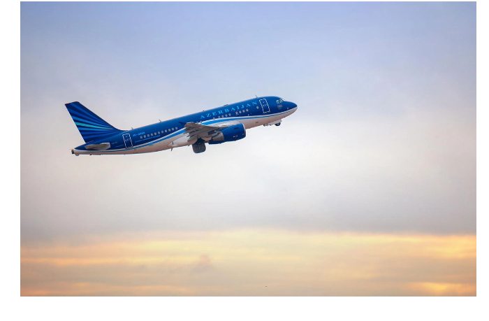 azal-vypolnil-ocherednoy-vyvoznoy-reys-s-blizhnego-vostoka