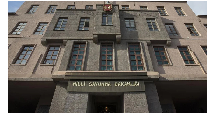 po-territorii-turtsii-iz-irana-vypushchena-yeshche-odna-ballisticheskaya-raketa-foto