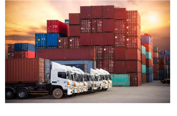 asadov-13-neneftyanogo-vvp-v-2025-godu-prishlos-na-transportno-logisticheskuyu-i-ikt-sektora