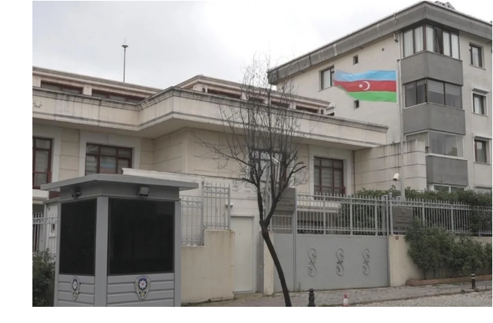 posolstvo-azerbaydzhana-v-turtsii-priostanavlivaet-konsulskie-uslugi-na-10-dney