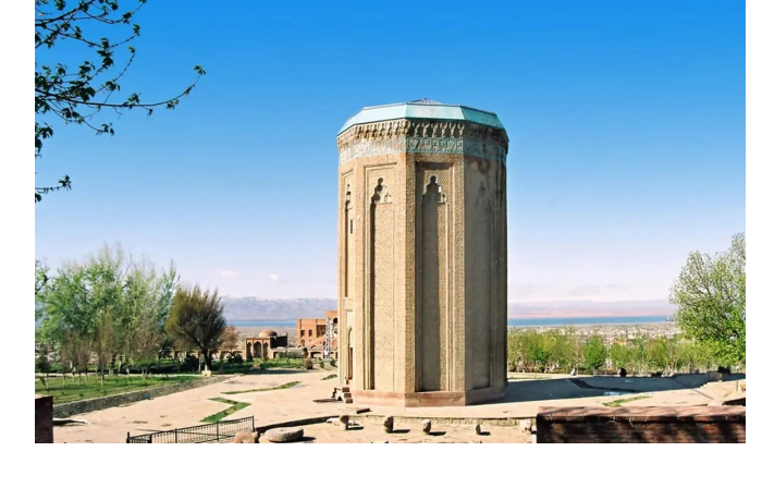 ilkham-aliev-vydelil-bolee-9-mln-manatov-na-restavratsiyu-mavzoleya-momine-khatun