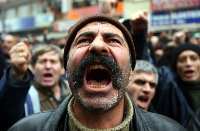 vopros-o-vozvrashchenii-karabakhskikh-armyan-zakryt