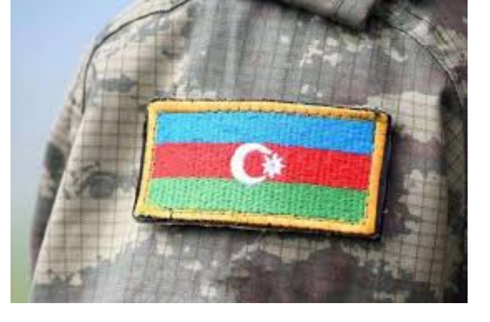 milli-medzhlis-prinyal-v-tretem-chtenii-izmeneniya-po-sluzhbe-sdvs-dlya-zhenshchin