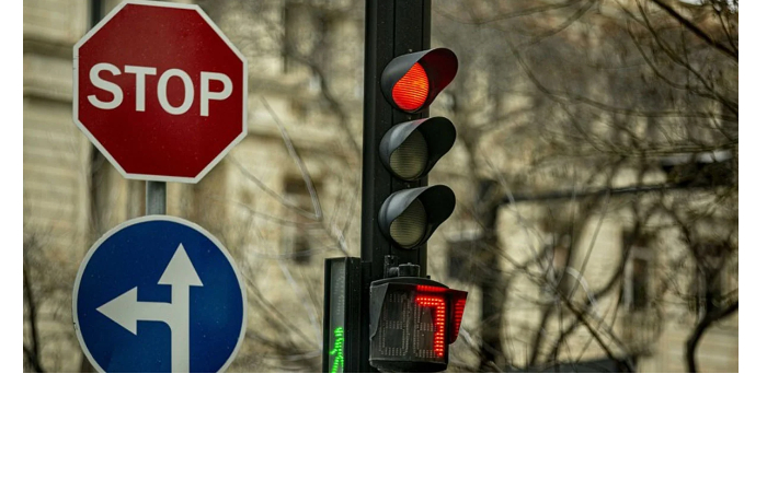 tsiut-tsifrovye-tablo-na-svetoforakh-povyshayut-risk-dtp