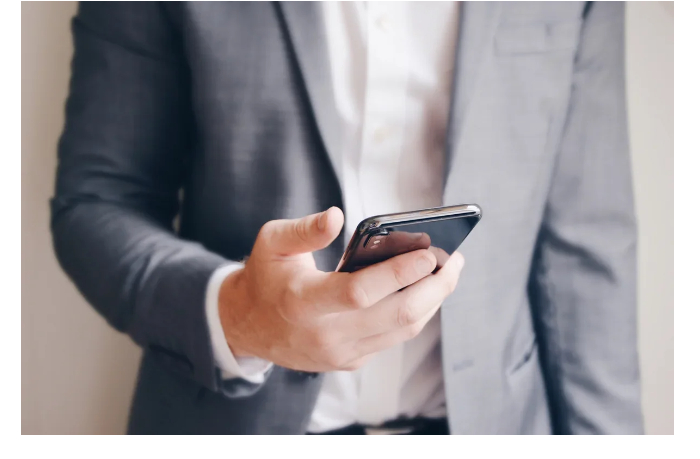 dokhody-azerbaydzhana-ot-mobilnoy-svyazi-vyrosli-bolee-chem-na-5