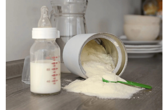 v-kyrgyzstane-predlagayut-zapretit-reklamu-detskikh-smesey