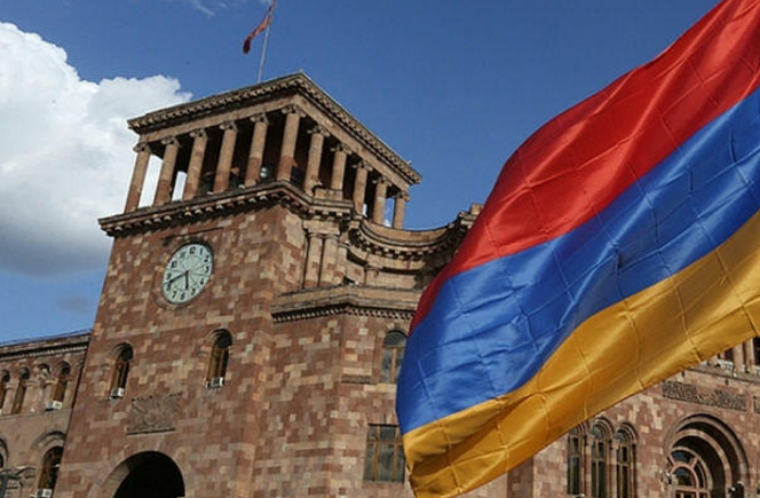 starye-grabli-ili-mir-i-razvitie