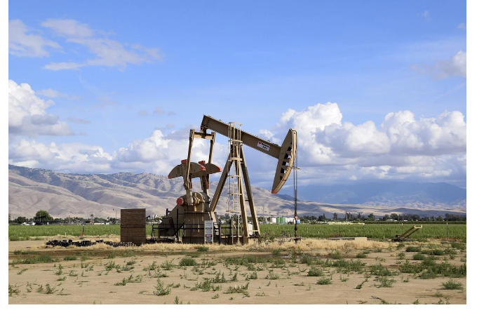 tsena-azerbaydzhanskoy-nefti-neznachitelno-snizilas