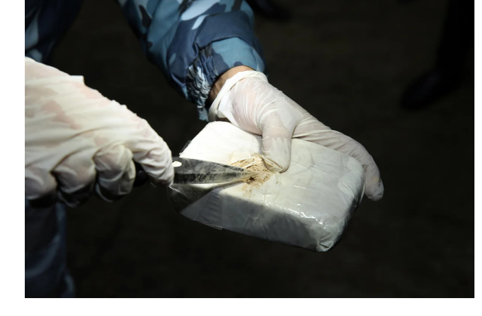 v-azerbaydzhane-za-sutki-izyato-bolee-11-kg-narkotikov