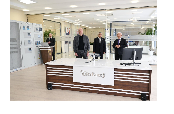 prezident-ilkham-aliev-prinyal-uchastie-v-otkrytii-tsentra-khraneniya-energii-absheron-foto