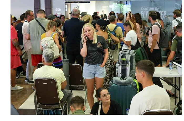 zastryavshie-v-azerbaydzhane-bolee-300-rossiyskikh-turistov-otkazalis-letet-v-dubay