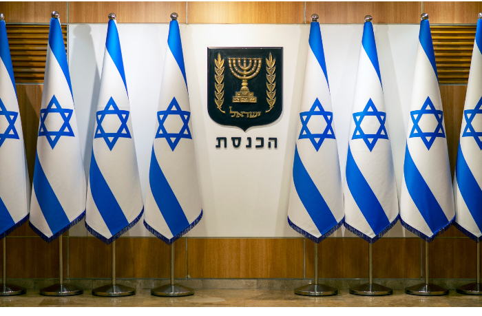 izrail-uvelichivaet-raskhody-na-oboronu