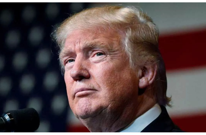 tramp-teryaet-podderzhku-amerikantsev