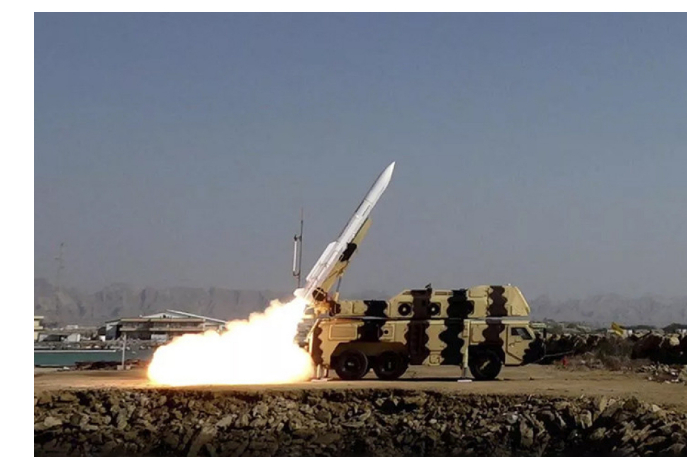 irib-iran-vypustil-novyy-raketnyy-zalp