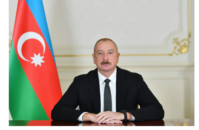 prezident-nagradil-sotrudnikov-goskomiteta-po-gradostroitelstvu-i-arkhitekture