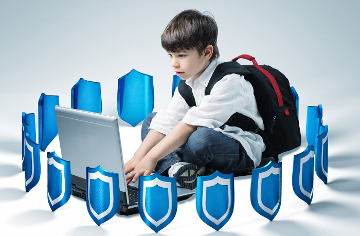 zashchita-detey-v-sotssetyakh-trebuet-kompleksnogo-podkhoda