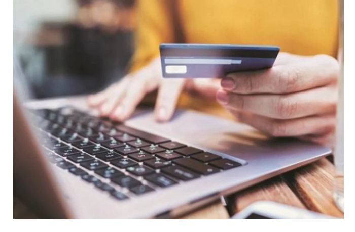 v-azerbaydzhane-vvedut-limit-na-komissii-pri-kartochnykh-platezhakh