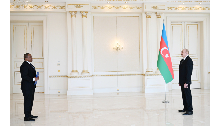 prezident-ilkham-aliev-prinyal-novonaznachennogo-posla-esvatini-v-azerbaydzhane-foto