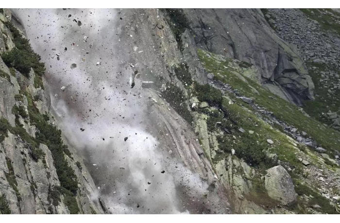 v-nakhchyvane-zhilye-doma-lishilis-gazosnabzheniya-iz-za-obrusheniya-gornykh-porod