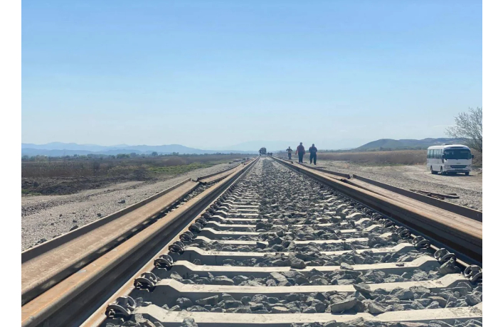 stroitelstvo-zhd-agdam-khankendi-zaversheno-na-43