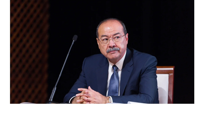 abdulla-aripov-azerbaydzhan-demonstriruet-uspeshnoe-predsedatelstvo-v-otg