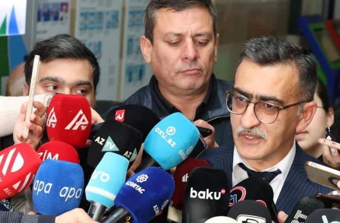 bakhtiyar-mamedov-korotkoe-zamykanie-v-bakinskom-metro-ne-soprovozhdalos-pozharom