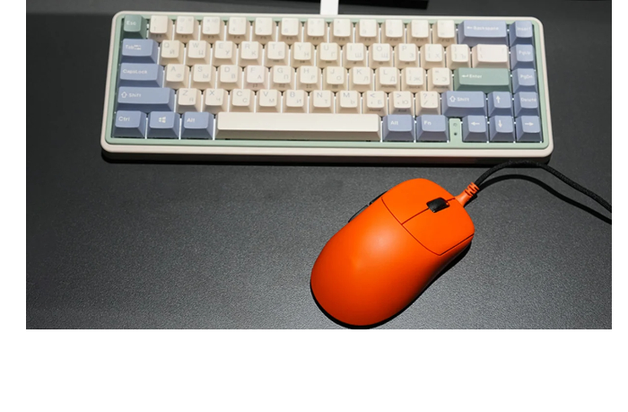 meta-nachnet-sledit-za-sotrudnikami-cherez-klaviatury-i-myshi