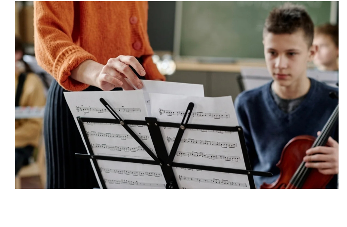 nachinaetsya-etap-ochnykh-ekzamenov-po-priyomu-v-shkoly-iskusstv