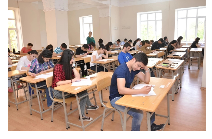 v-azerbaydzhane-izmenili-vremya-nachala-ekzamenov