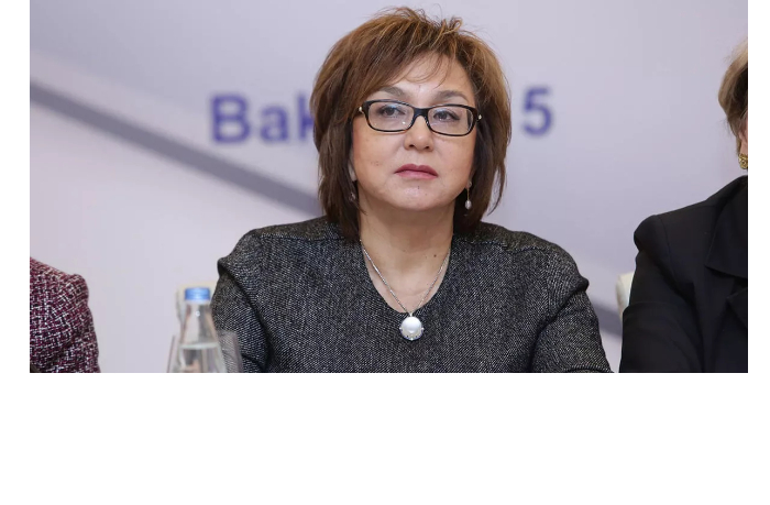 abbaszade-rasskazala-o-novoy-modeli-ekzamenov-po-inostrannym-yazykam