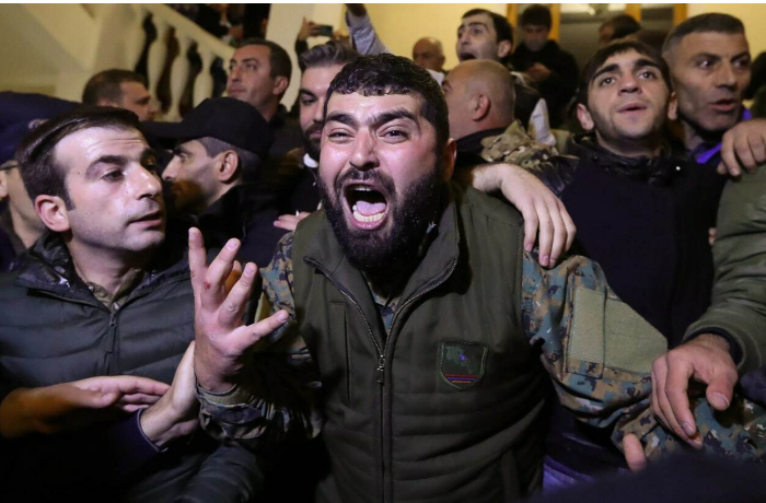 lozhnaya-istoriya-prepyatstvie-dlya-mira-i-stabilnosti