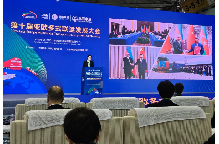 azerbaydzhan-predstavlen-na-8-y-kitayskoy-mezhdunarodnoy-vystavke-tsepochek-postavok-i-logistiki